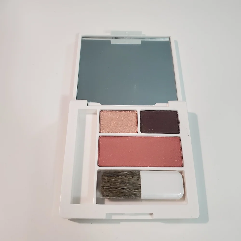 Clinique Limited Edition Sunglasses Makeup Palette All About Shadow Summer